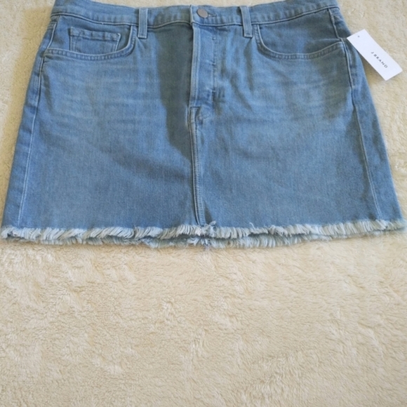J Brand "Bonny" Raw Hem Mini Skirt - NWT - Picture 5 of 16